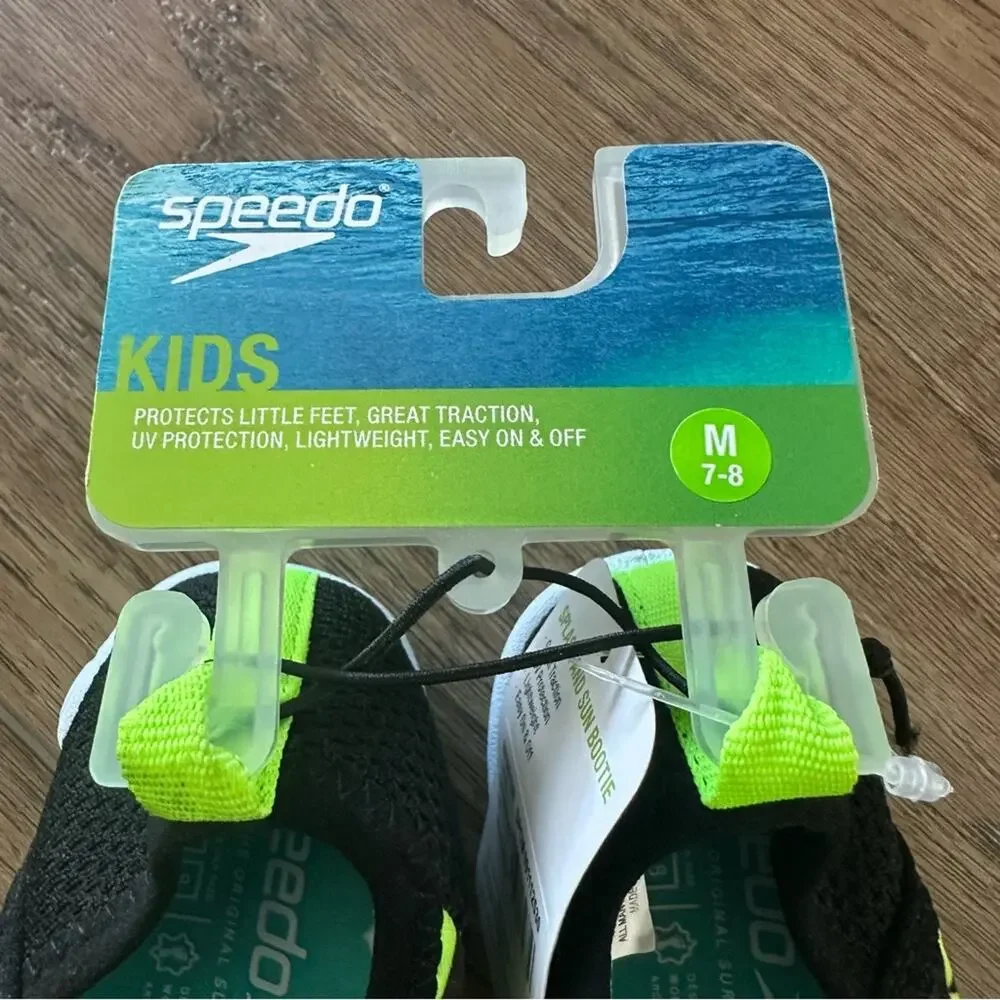 Speedo Kids Geometric Black and Green Water Shoes, Surfwalker, NWT, Size M (7/8)